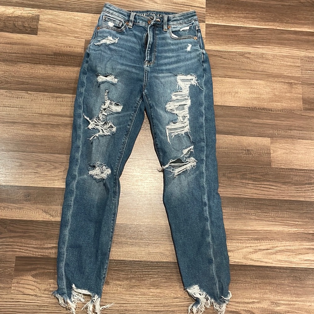 American Eagle Mom Jeans